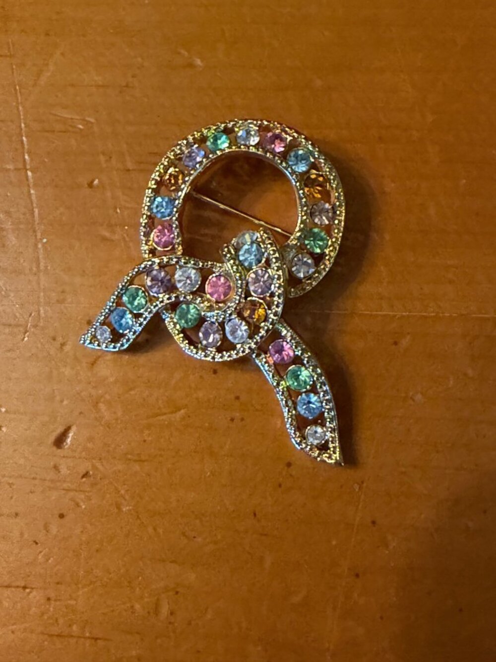 Joan Rivers Pastel Rhinestones Knot Brooch Pin Great Condition